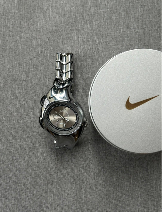 Nike triax silver