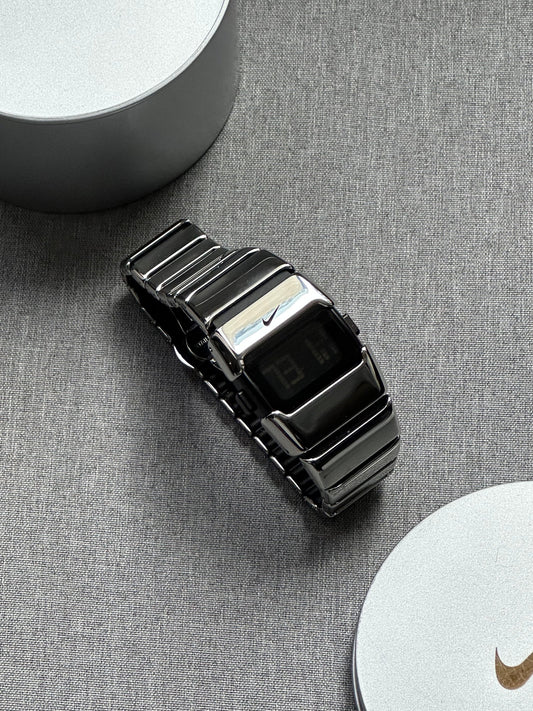 Nike D-Line Shiny Silver Analogue Цаг